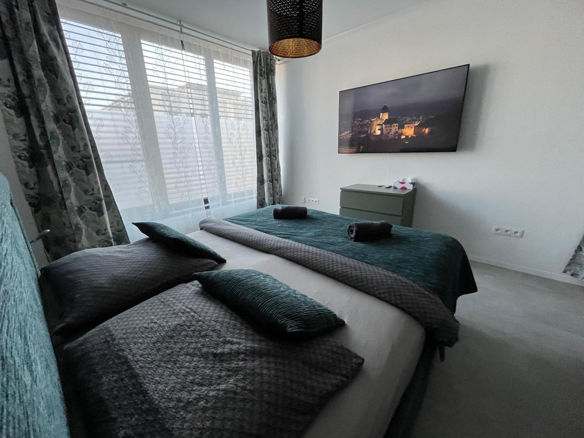 Deluxe Apartment Trenčín Buitenkant foto